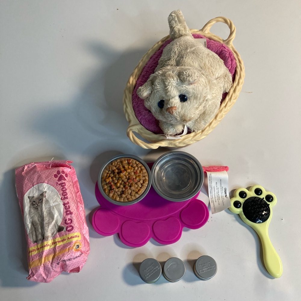 Little live pet mini kitten and accessories lot